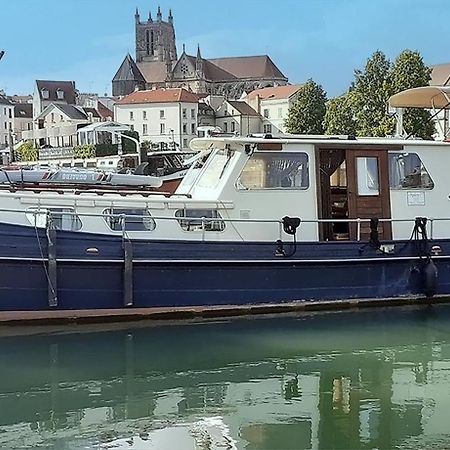 Spicy - Sejour Insolite Sur La Marne Meaux Buitenkant foto