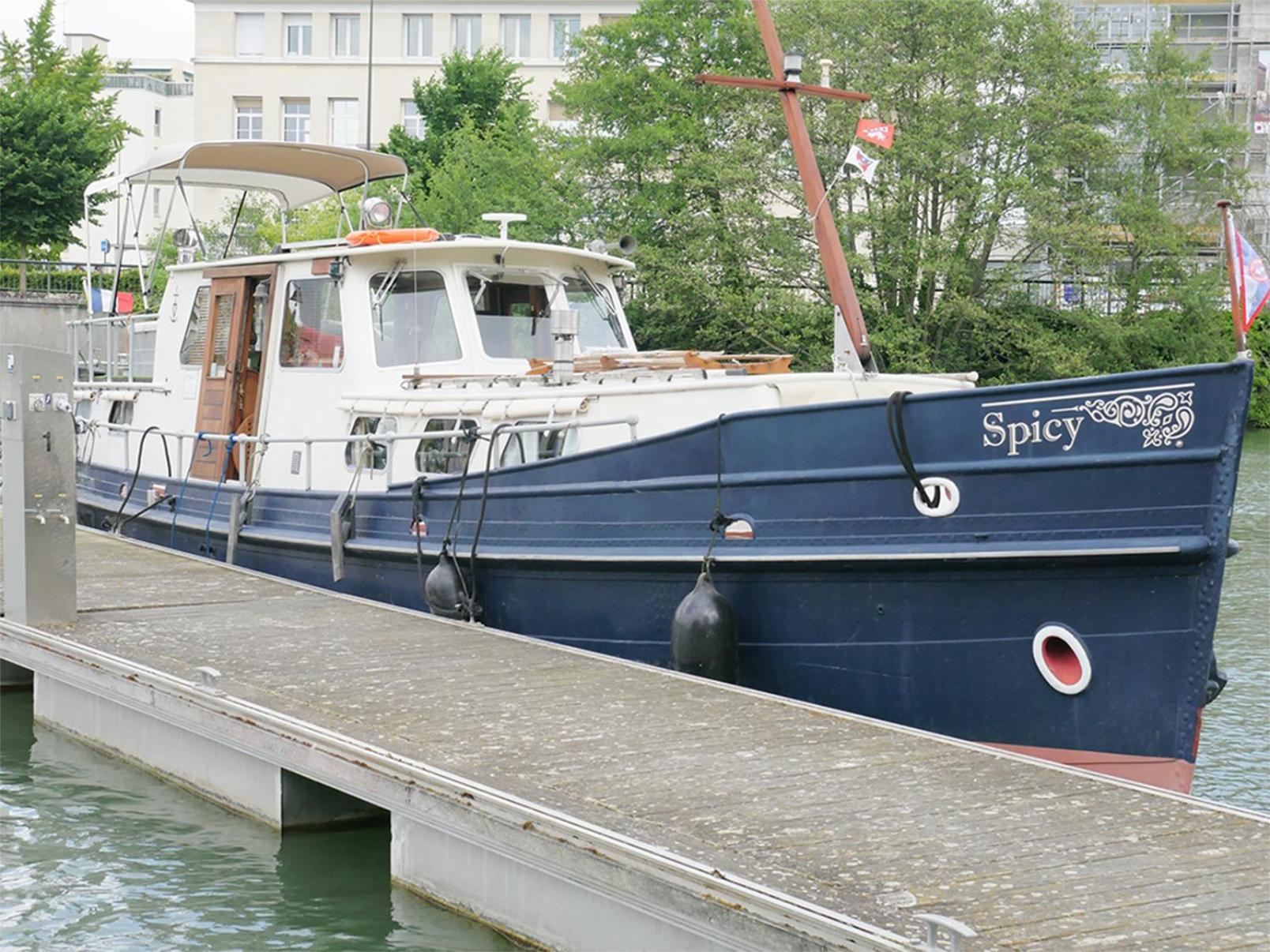 Spicy - Sejour Insolite Sur La Marne Meaux Buitenkant foto
